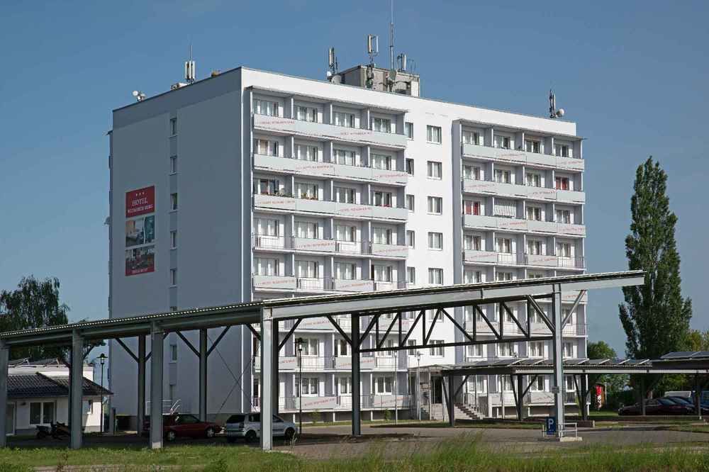 Hotel Weimarer Berg Apolda Exteriör bild